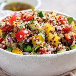 Salada de Quinoa com Vegetais